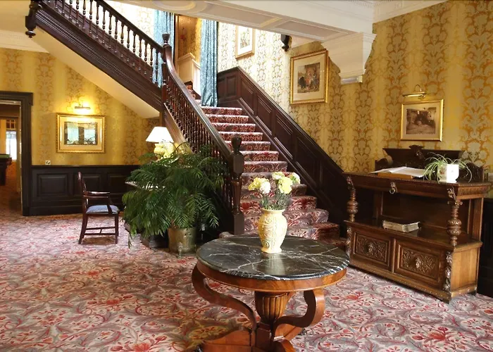 Mansion House Hotel