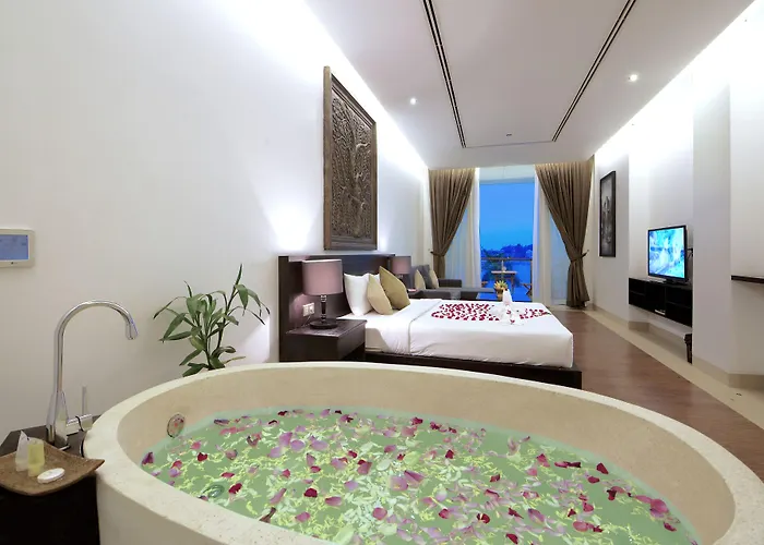 Crystal Blue Boutique Hotel