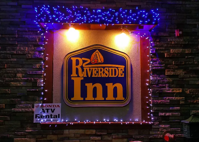 A Riverside Inn Travelodge By Wyndham