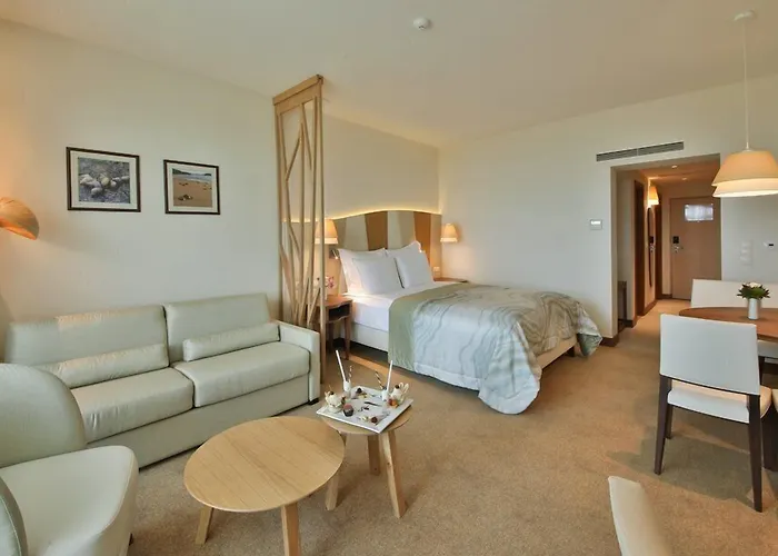 Flamingo Grand Hotel & Spa