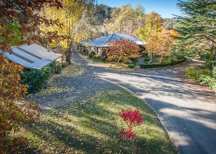 Braeside Mount Macedon Country Retreat Bed And Breakfast