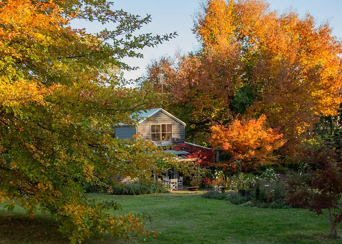 Braeside Mount Macedon Country Retreat Bed And Breakfast