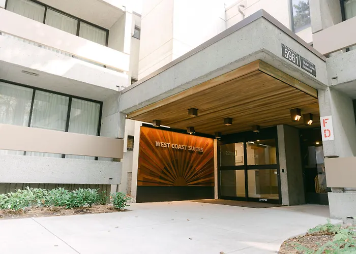 West Coast Suites At Ubc
