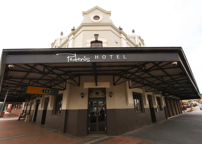 Peden'S Hotel