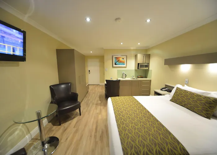 Bentley Motel