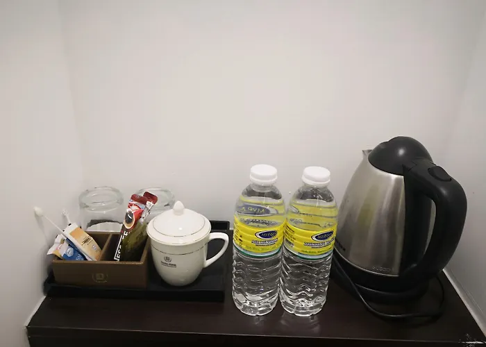 J Suites Hotel