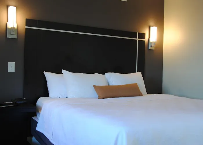 The Gin Hotel, An Ascend Collection Hotel