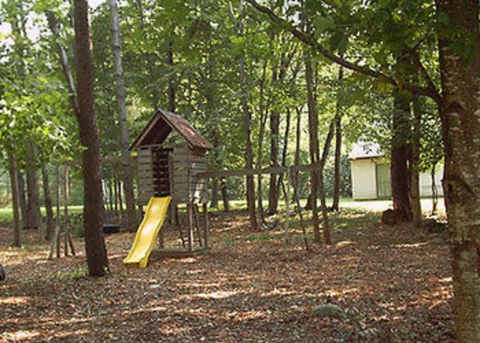 The Chalet Motel
