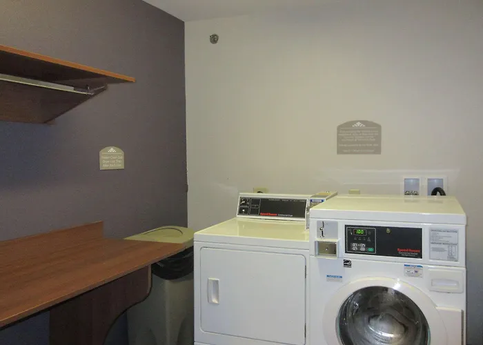 Quality Inn & Suites Caldwell I-77