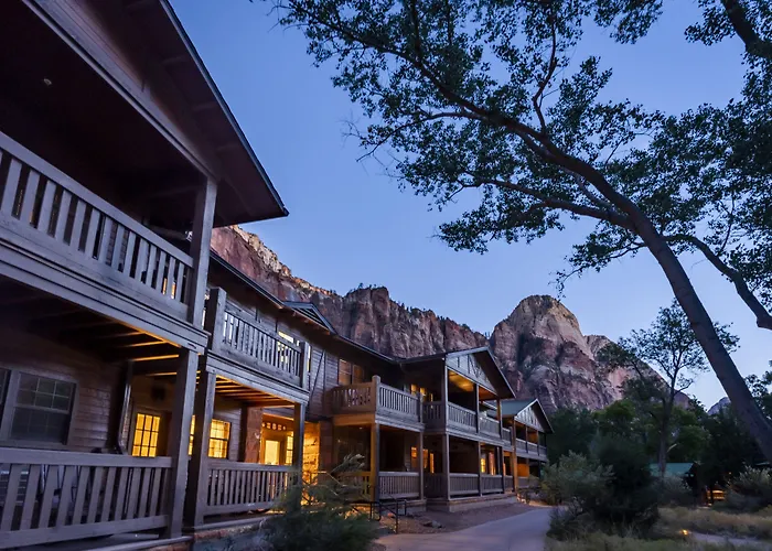 Zion Lodge
