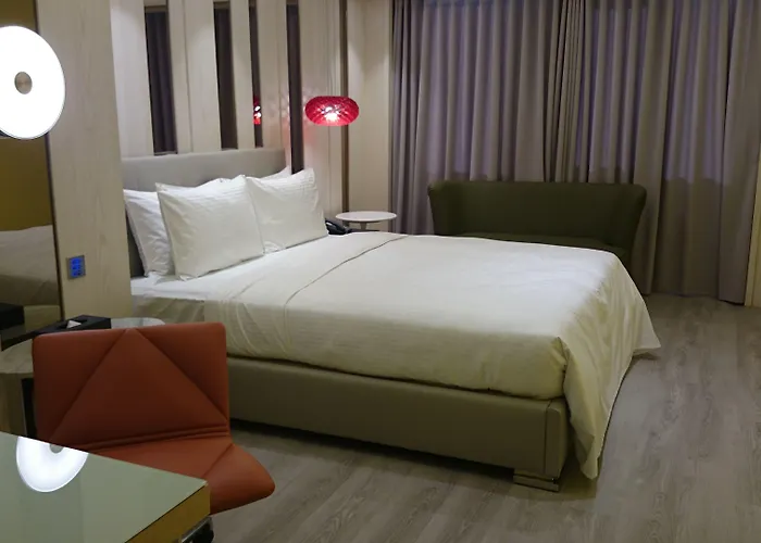 The Cloud Hotel