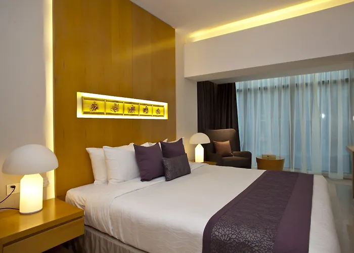 Lakeshore Suites, Banani