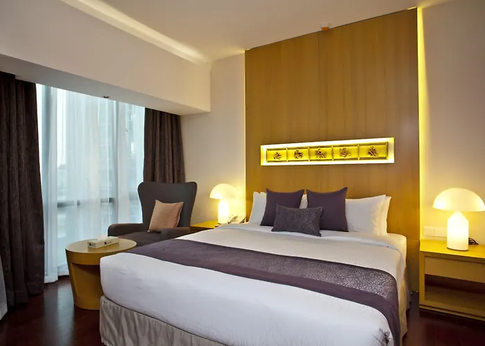 Lakeshore Suites, Banani
