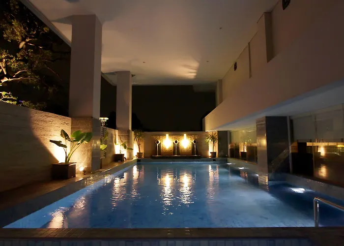 Hotel Santika Premiere Gubeng Surabaya