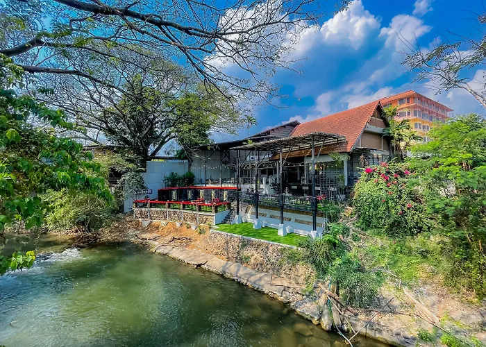 Rimtarn Hotel Pakchong