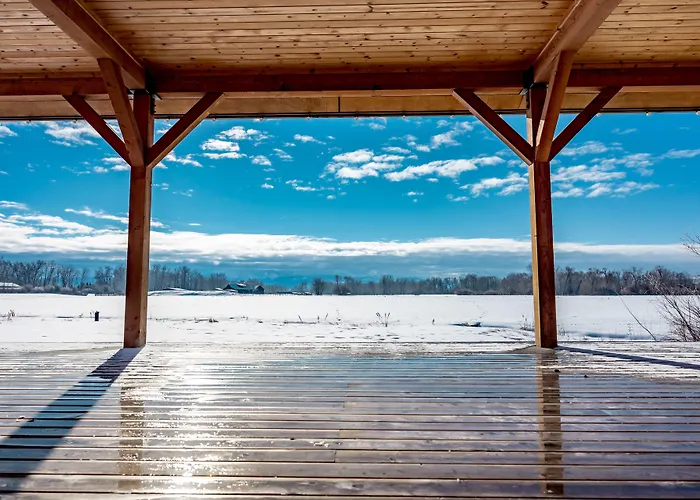Gallatin River Lodge