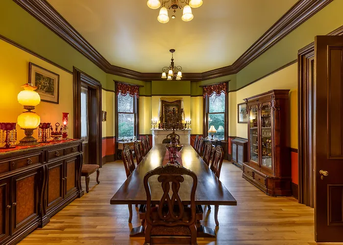 Steele Mansion Inn & Gathering Hub