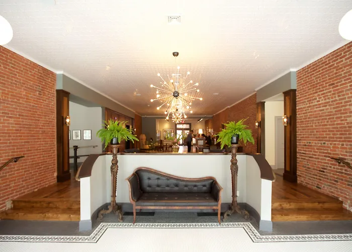 Hotel On North
