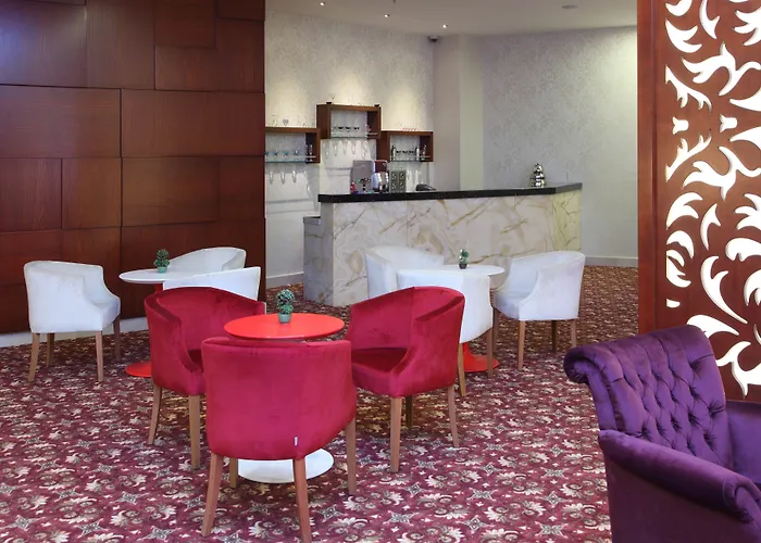 Hotel Senbayrak City