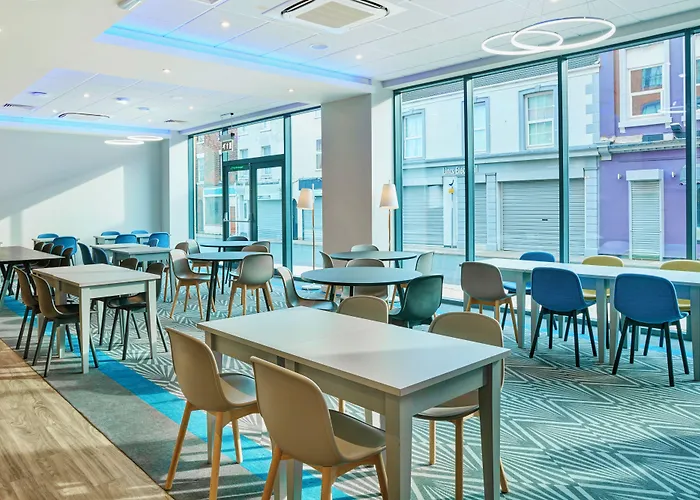 Holiday Inn Express Grimsby By Ihg