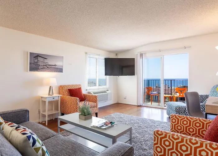 The Sea View Inn At The Beach
