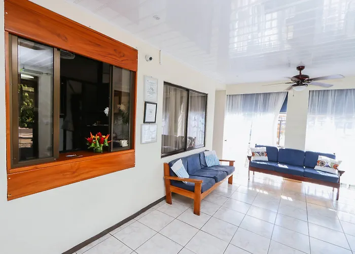Hotel Flor Blanca