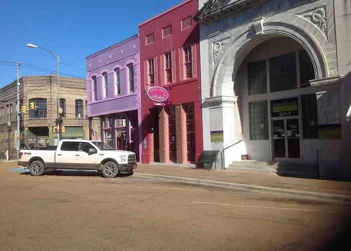 The Main Street Hotel