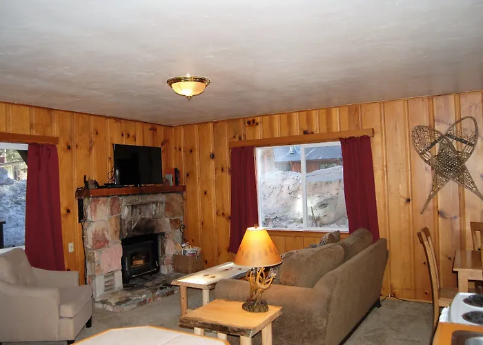 Edelweiss Lodge