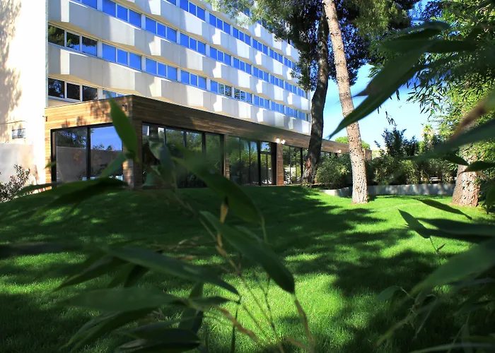 Hotel C Suites Chambres Spacieuses