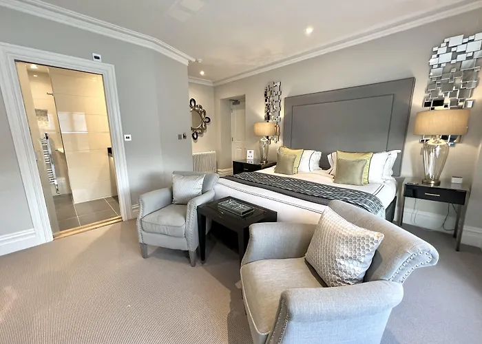 Tavistock House Hotel