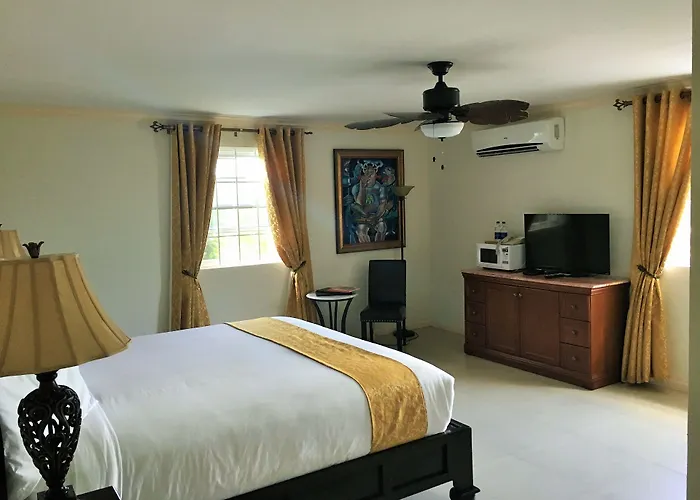Ocean West Boutique Hotel