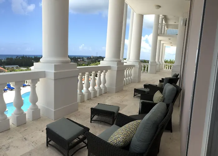 Ocean West Boutique Hotel