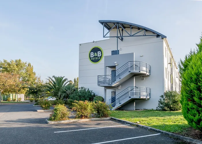 B&B Hotel Bordeaux Lac Sur Bruges