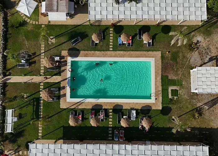 Borgo Di Riaci Beach Resort