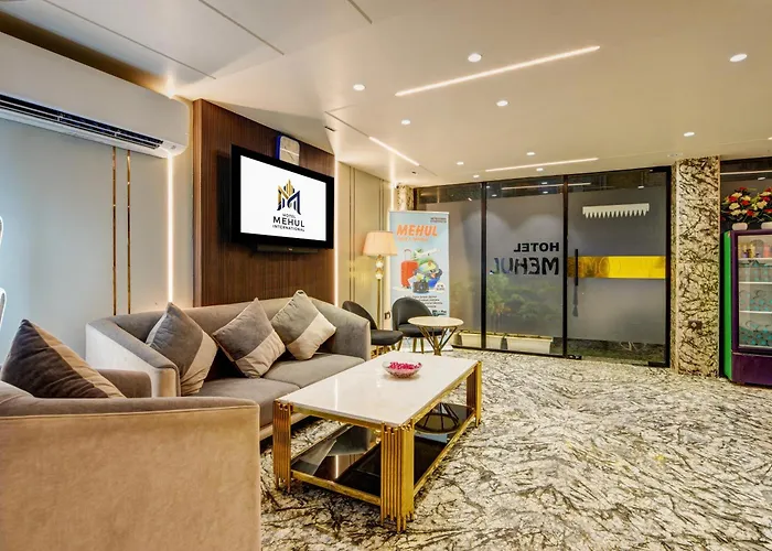 Hotel Mehul International -Near New Delhi Railway Station, Paharganj & Connaught Place