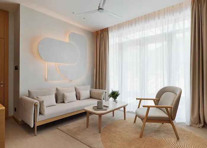SIRO Porto Montenegro