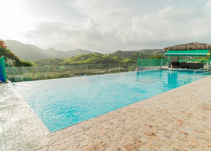 Hotel Vista Verde