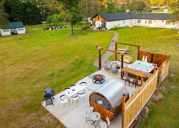 The Windmoor Lodge