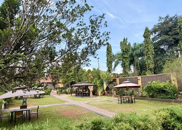 Signature Resort Hotel Jinja