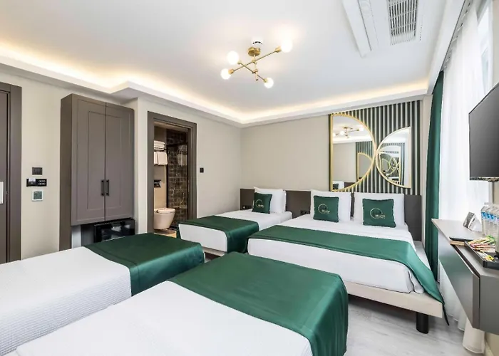Sistina Old City Hotel