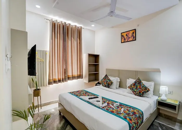 Hotel Madhav Inn
