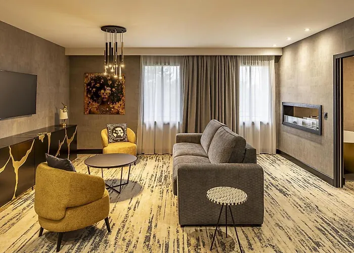 Best Western Plus Hotel Saint-Roch Orleans