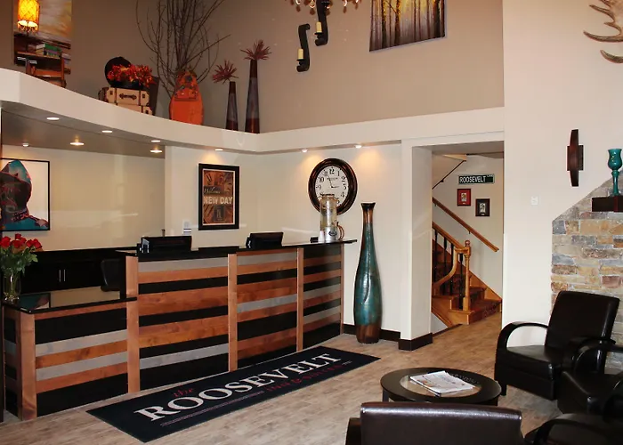 Roosevelt Inn & Suites