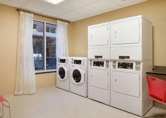 Homewood Suites By Hilton Kalamazoo-Portage