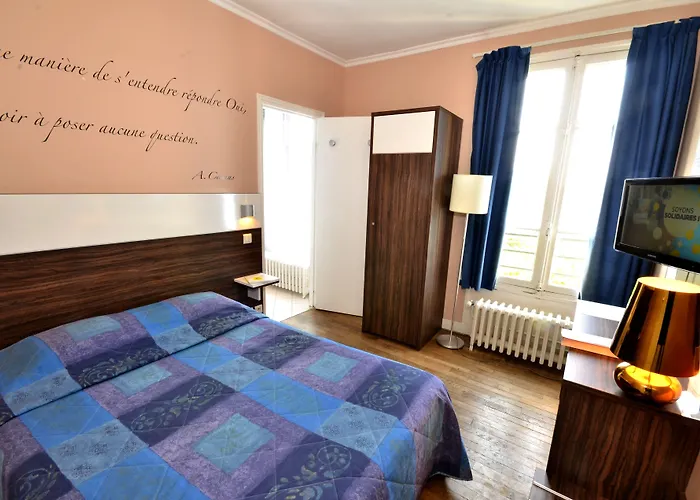 Logis Hotel & Restaurant - Les Bords De Seine