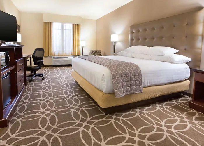 Drury Inn & Suites Louisville North