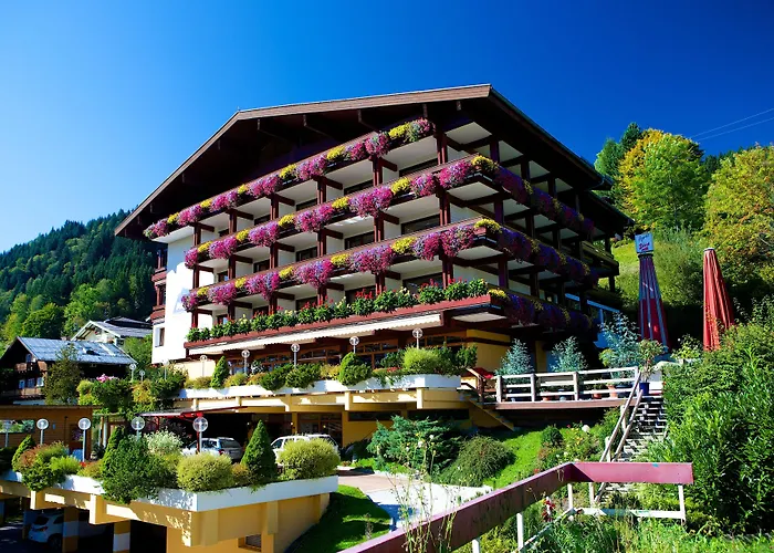 Alpin- Das Sporthotel, Summercard Included May - September Zell am See