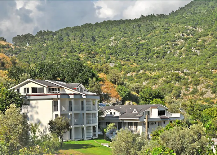 Morina Deluxe Hotel