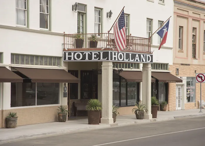 The Holland Hotel