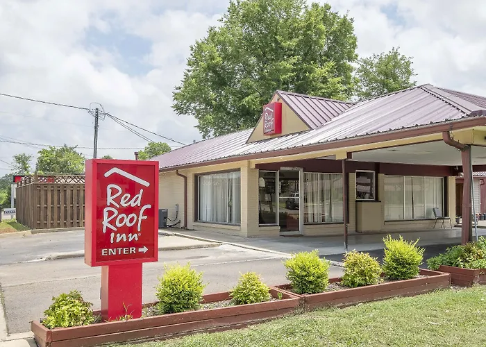 Red Roof Inn Starkville - University